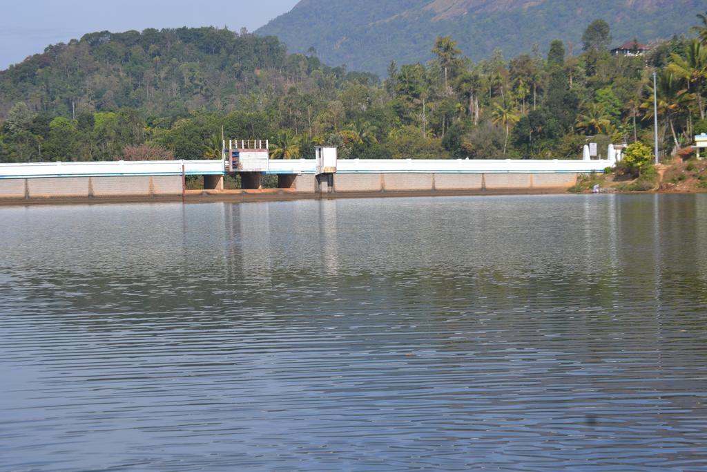 Munnar Heritage Cottage Exterior photo